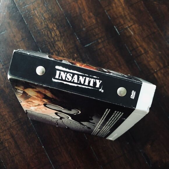 Beachbody Insanity Workout DVD Fitness 10-disc Set - Picture 3 of 14
